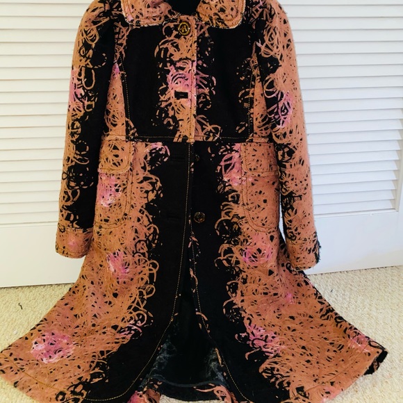 BEAUTIFUL VINTAGE ISABELLE WEN COAT..